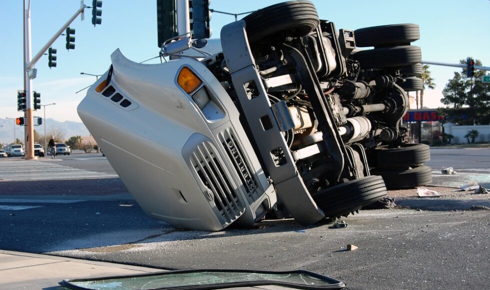what causes a truck to jackknife