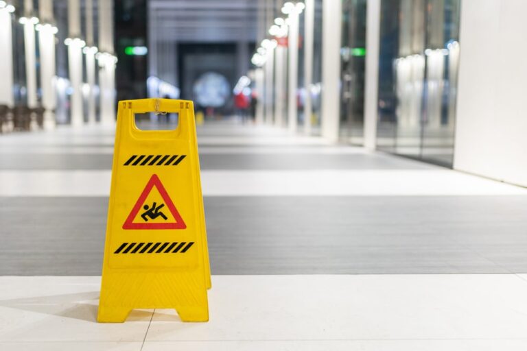 Who is Responsible for a Slip & Fall Accident?