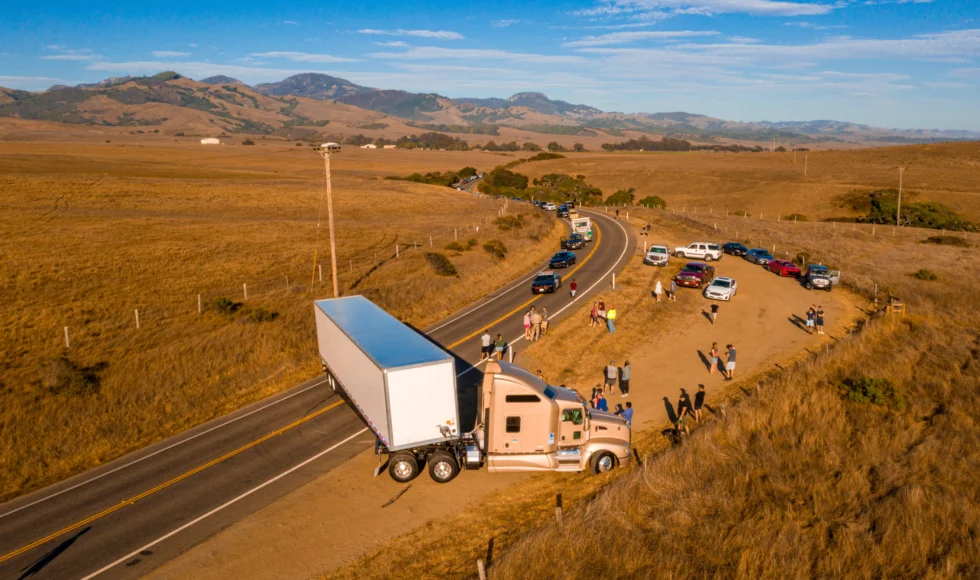 Truck accident, your guide to trucking laws in Texas